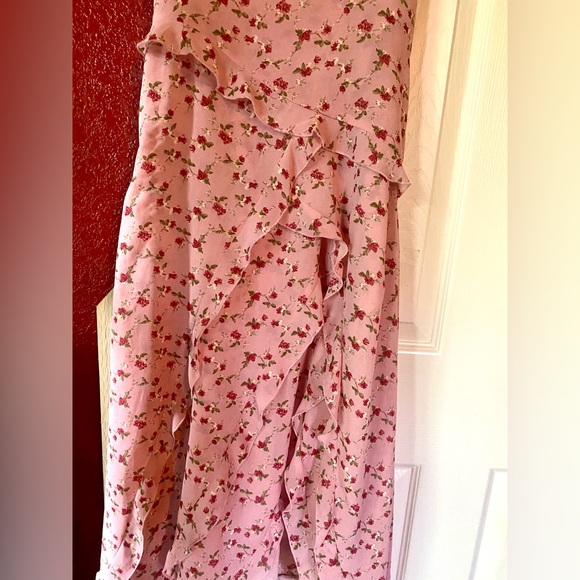 Floral ruffle spaghetti strap dress by Yesstyle size Small - Picture 2 of 6